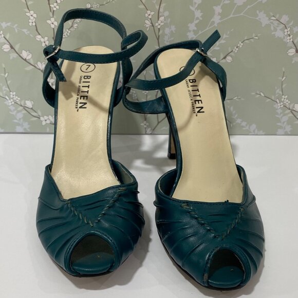 Vintage Bitten SJP Teal High Heel Peep Toe Sandals Size 7 Leather Upper Womens - Picture 1 of 7